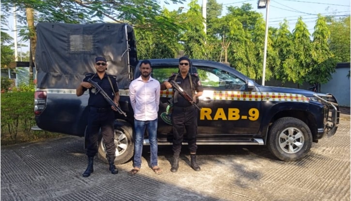 ওসমানীনগর উপজেলার পশ্চিম পৈলনপুর ইউনিয়ন সেচ্ছাসেবক লীগের সাংগঠনিক সম্পাদক উজ্জল গ্রেফতার