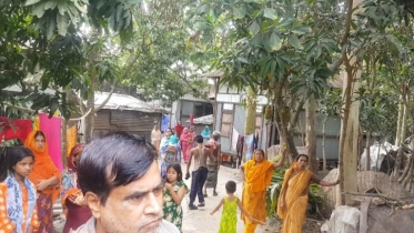 জমি নিয়ে বিরোধে হিন্দু পরিবারের উপর হামলার অভিযোগ 