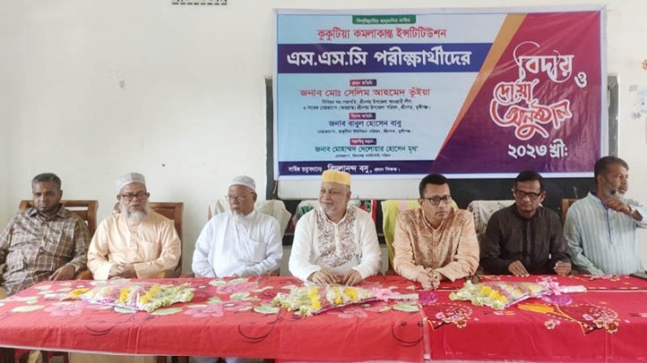 শ্রীনগরে এসএসসি পরীক্ষার্থীদের বিদায় উপলক্ষে আলোচনা সভা