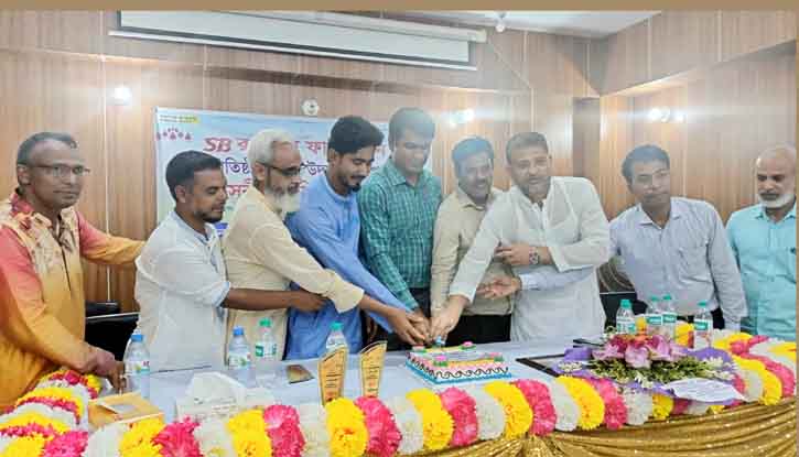 দুর্গাপুরে এসবি রক্তদান ফাউন্ডেশনের ৫ম প্রতিষ্ঠাবার্ষিকী পালিত