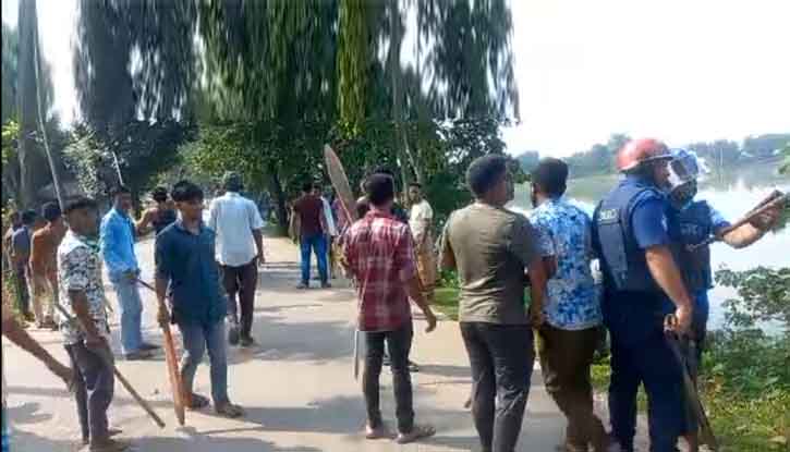 কলমাকান্দায় আওয়ামী লীগ-বিএনপি সংঘর্ষ,পুলিশসহ আহত অর্ধশত কলমাকান্দায় আওয়ামী লীগ-বিএনপি সংঘর্ষ,পুলিশসহ আহত অর্ধশত