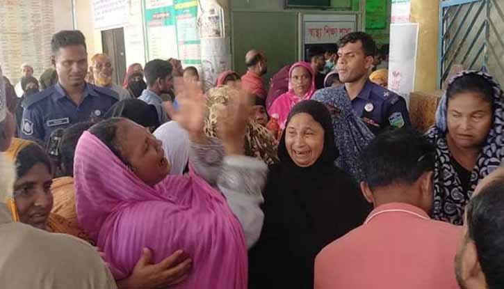নেত্রকোনা জেলা শহরে ট্রাক চাপায় মাদ্রাসার শিক্ষার্থী নিহত