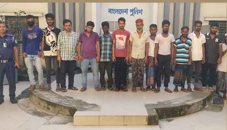 ময়মনসিংহ কোতোয়ালী মডেল থানার অভিযানে গ্রেফতার ১৪ ময়মনসিংহ কোতোয়ালী মডেল থানার অভিযানে গ্রেফতার ১৪