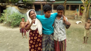 কলেজ ছাত্রকে বেধড়ক মারপিট: থানায় পাল্টাপাল্টি অভিযোগ