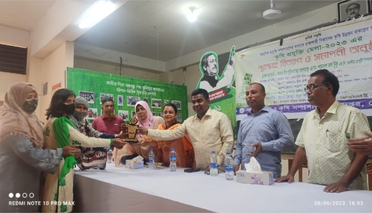 বেড়ায় কৃষি প্রযুক্তি মেলার সমাপনী অনুষ্ঠান বেড়ায় কৃষি প্রযুক্তি মেলার সমাপনী অনুষ্ঠান