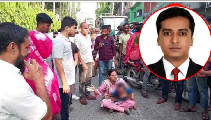 সড়কে বসে দ্বিতীয় স্ত্রীর প্রতিবাদের পর ইউএনওকে ওএসডি সড়কে বসে দ্বিতীয় স্ত্রীর প্রতিবাদের পর ইউএনওকে ওএসডি