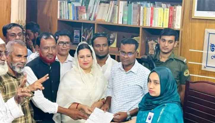 গৌরীপুরে মনোনয়নপত্র জমা দিলেন ১৪জন প্রার্থী গৌরীপুরে মনোনয়নপত্র জমা দিলেন ১৪জন প্রার্থী