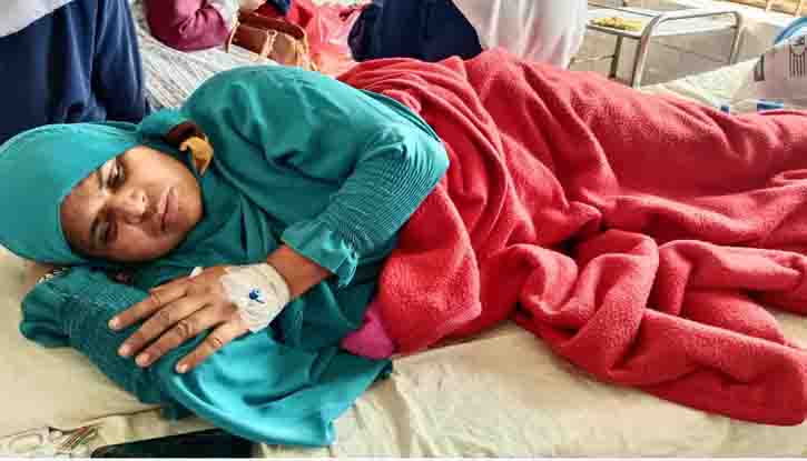 যৌতুকের টাকার জন্য শিক্ষিকাকে মারধর: স্বামীসহ ৩ জনের বিরুদ্ধে মামলা যৌতুকের টাকার জন্য শিক্ষিকাকে মারধর: স্বামীসহ ৩ জনের বিরুদ্ধে মামলা