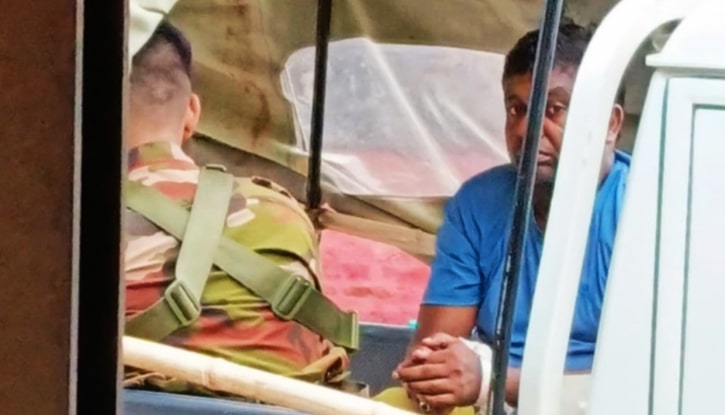 বারহাট্টায় সেনাবাহিনীর হাতে ইউপি চেয়ারম্যান গ্রেফতার