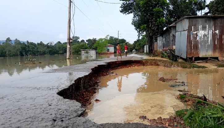 নেত্রকোণায় বন্যায় ক্ষতি ৪৫০ কোটি টাকা