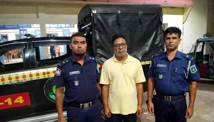 কেন্দুয়ার সাবেক পৌর মেয়র আসাদুল হক র‍্যাবের হাতে গ্রেফতার