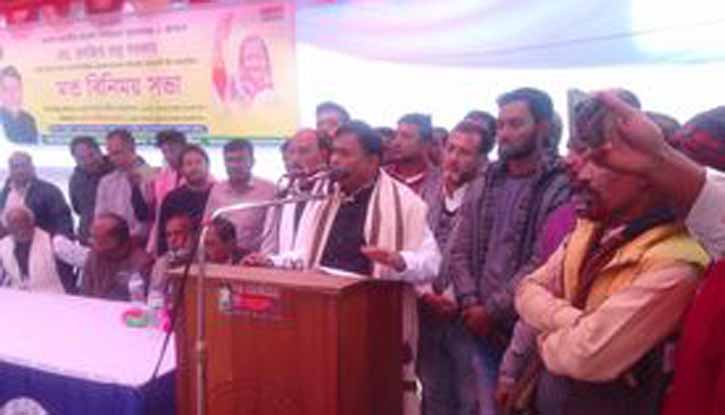 মধ্যনগর উপজেলা আওয়ামী লীগের মতবিনিময় সভায় এড: রঞ্জিত সরকার