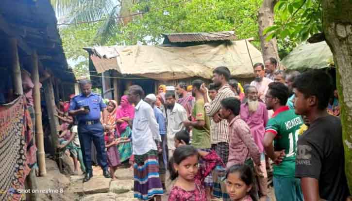 দুর্গাপুরে দুই ভাইয়ের ঝগড়া থামাতে গিয়ে মায়ের মৃত্যু দুর্গাপুরে দুই ভাইয়ের ঝগড়া থামাতে গিয়ে মায়ের মৃত্যু