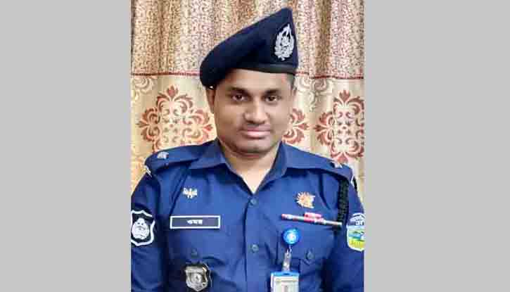 মাদক বিষয়ে কোন আপোষ নেই-ওমর কাইউম মাদক বিষয়ে কোন আপোষ নেই-ওমর কাইউম