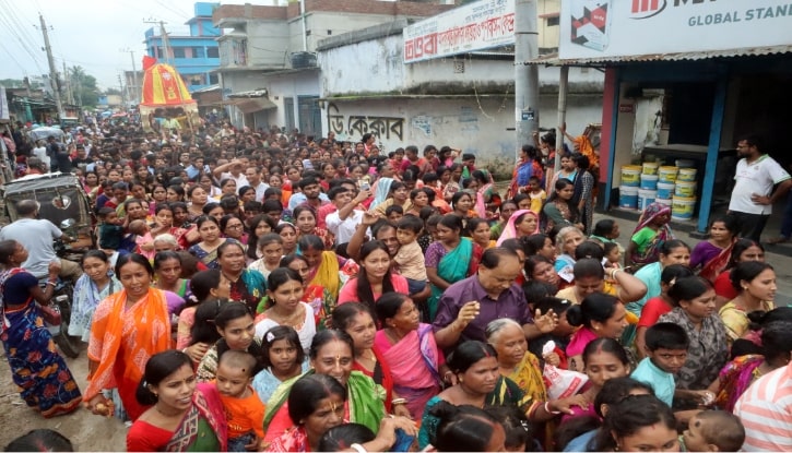 ফুলবাড়ীতে শ্রীশ্রী জগন্নাথ দেবের রথযাত্রা অনুষ্ঠিত