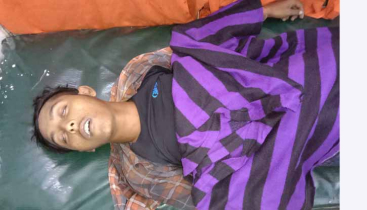 মহাদেবপুরে অবরুদ্ধ ডিবি পুলিশ; উদ্ধার করলো থানা পুলিশ