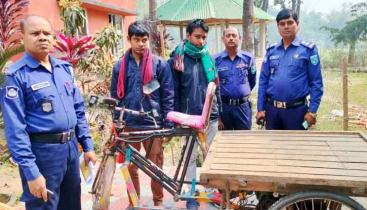 ভূল্লীতে ১ ঘন্টার মধ্যে চুরি যাওয়া চার্জার ভ্যান উদ্ধার, চোর চক্রের মূলহোতা গ্রেপ্তার