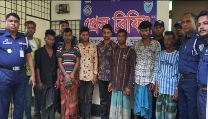 ধর্মপাশায় দুই অটোরিকশা ড্রাইভার হত্যাকাণ্ডে ৭ আসামি গ্রেপ্তার