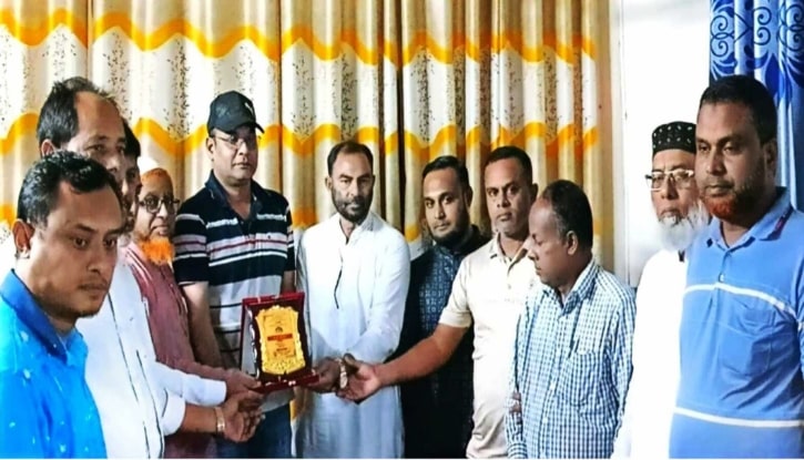 ত্রিশালে আইনশৃঙ্খলা উন্নয়নে গণমাধ্যমকর্মীদের সাথে মতবিনিময় ত্রিশালে আইনশৃঙ্খলা উন্নয়নে গণমাধ্যমকর্মীদের সাথে মতবিনিময়
