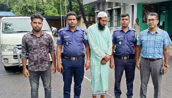 নেত্রকোনায় ইমামতির দ্বন্দ্বে চাচাকে হত্যা: গ্রেপ্তার ভাতিজা নেত্রকোনায় ইমামতির দ্বন্দ্বে চাচাকে হত্যা: গ্রেপ্তার ভাতিজা