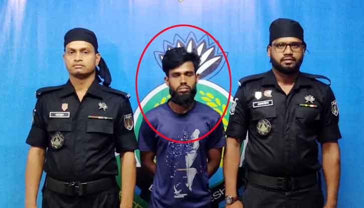 র্যাব-১৪’র অভিযানে ধর্ষণ মামলার প্রধান আসামি গ্রেফতার র্যাব-১৪’র অভিযানে ধর্ষণ মামলার প্রধান আসামি গ্রেফতার