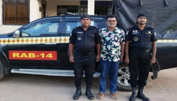 র‌্যাবের যৌথ অভিযানে আ.লীগ নেতা তাজুল ইসলাম গ্রেপ্তার